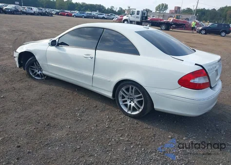 2009 Mercedes-Benz Clk 350 z USA, uszkodzony, nr VIN WDBTJ56H29F270151